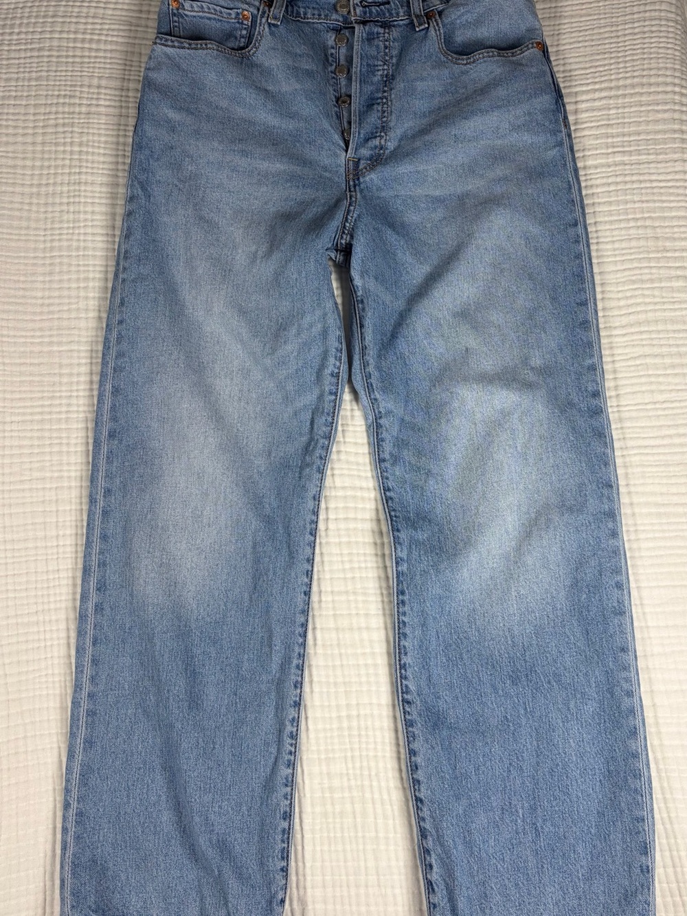 Levi's Womens Buttonfly Ribcage Straight Ankle Jeans Light Wash
W30 L27
